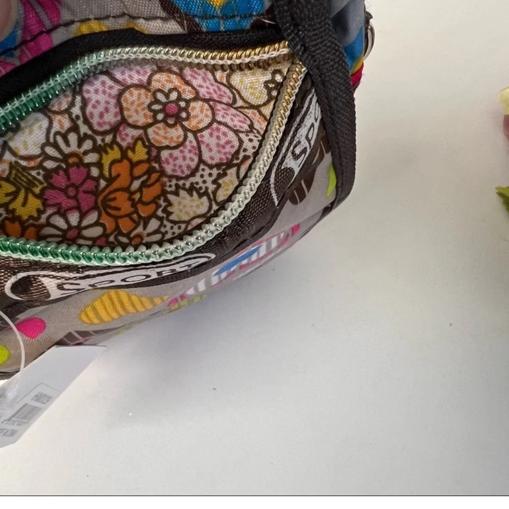 MOCK Lesportsac Inspired Heart Pattern Crossbody Bag - Multicolor - Picture 6 of 8